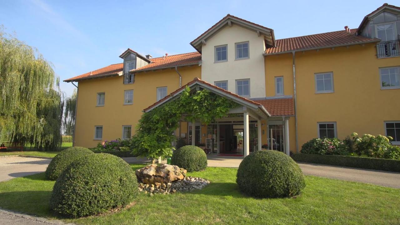 Landhotel Larenzen Кирхам Екстериор снимка