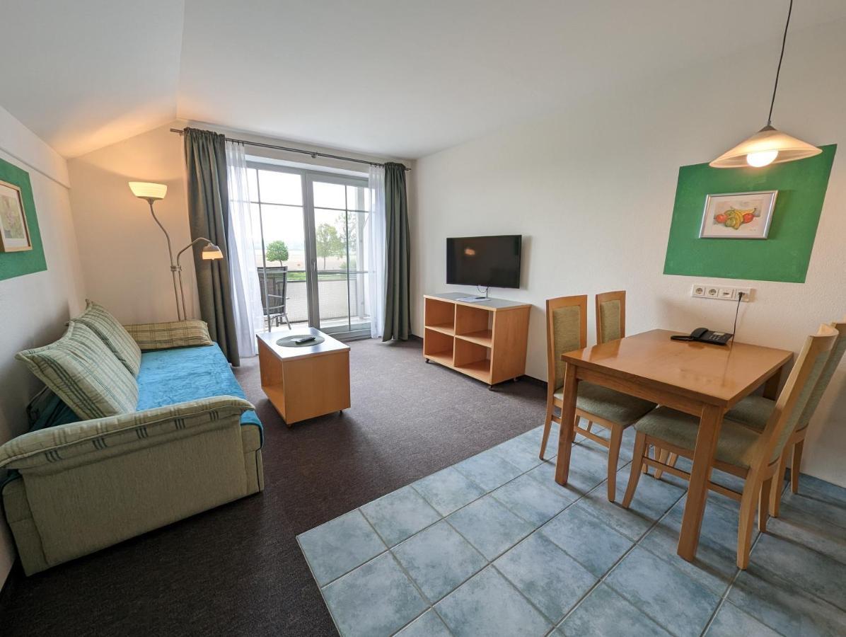 Landhotel Larenzen Кирхам Екстериор снимка