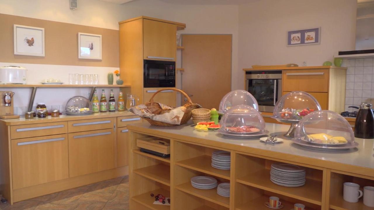 Landhotel Larenzen Кирхам Екстериор снимка
