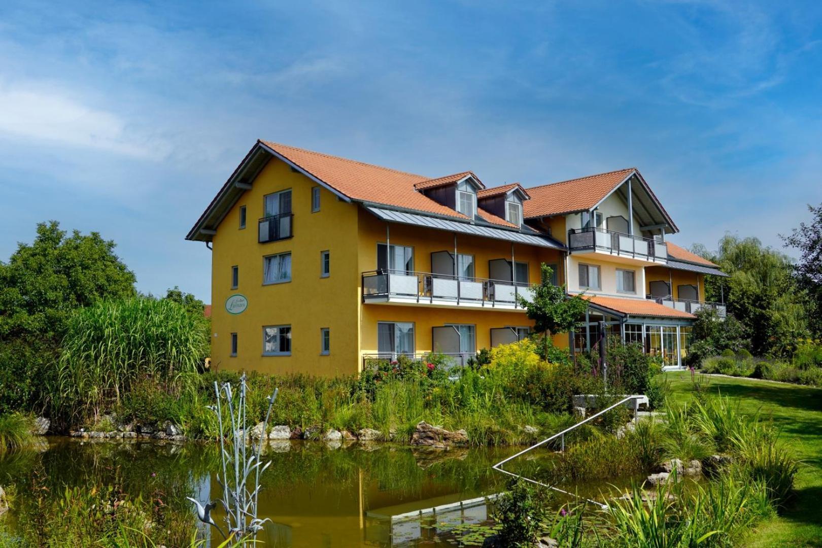 Landhotel Larenzen Кирхам Екстериор снимка