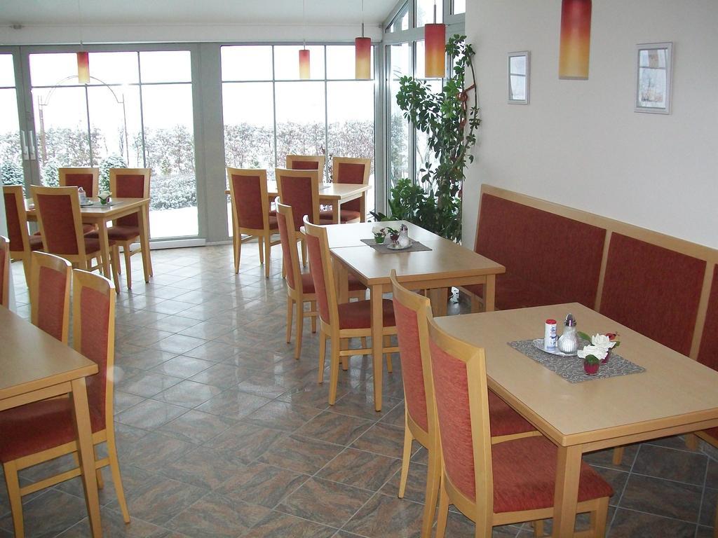 Landhotel Larenzen Кирхам Екстериор снимка
